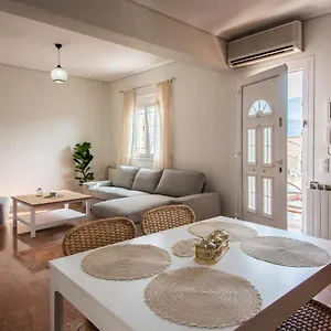 Heart:a Perfect Escape Argostoli (Kefalonia)